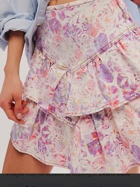 Driftwood Ruffle Tiered Floral Mini Skirt SMALL Sweet Romeo Print Chevron 90’s